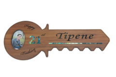 KEY052